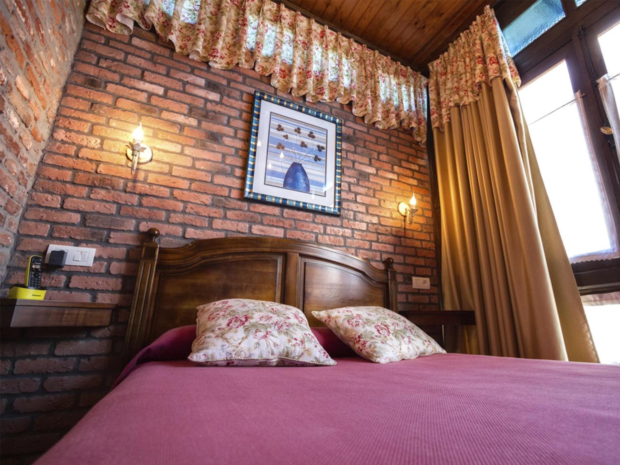 La Casona De Sobrepiedra Hotell Eksteriør bilde